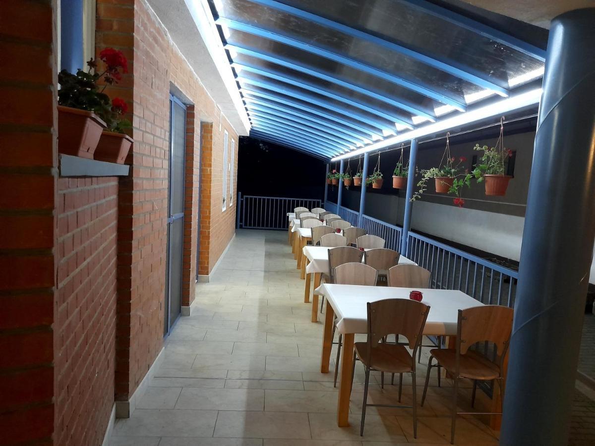 Nimrod Vendeghaz Hotel Hajduszoboszlo Exterior photo